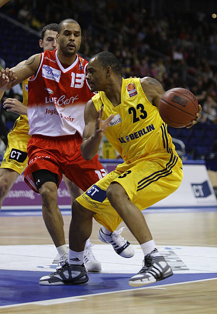 轻敌与过度 轻敌与过度