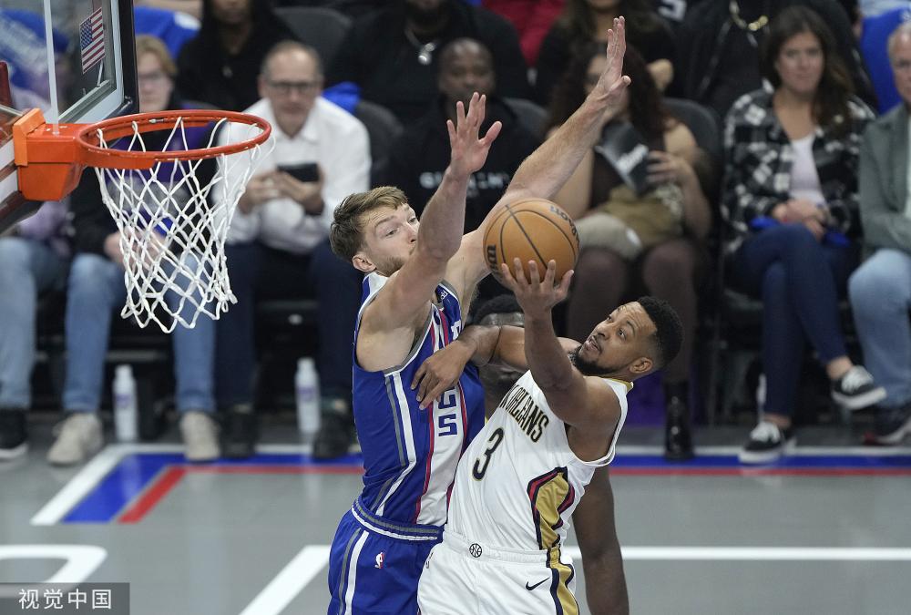 任何处于困 任何处于困