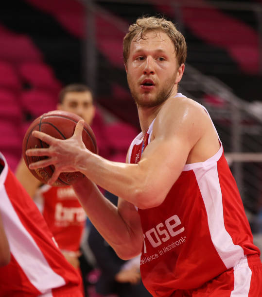 成功兼顾了 成功兼顾了